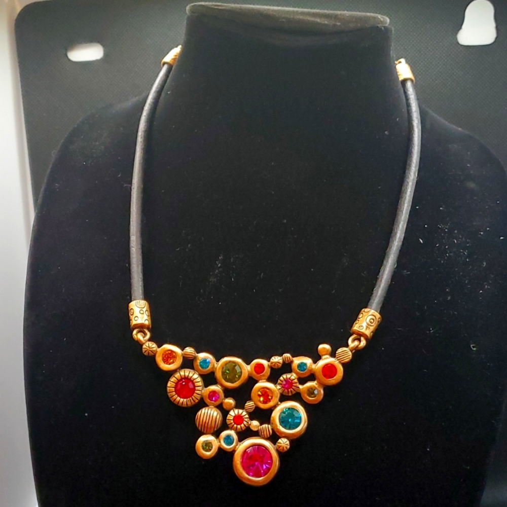 Necklace - Picture 5 of 5